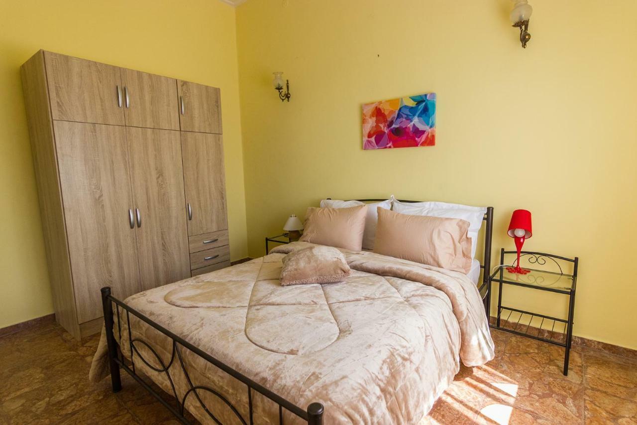 Anna'S Beautiful House Διαμέρισμα Λεωνίδιο Εξωτερικό φωτογραφία